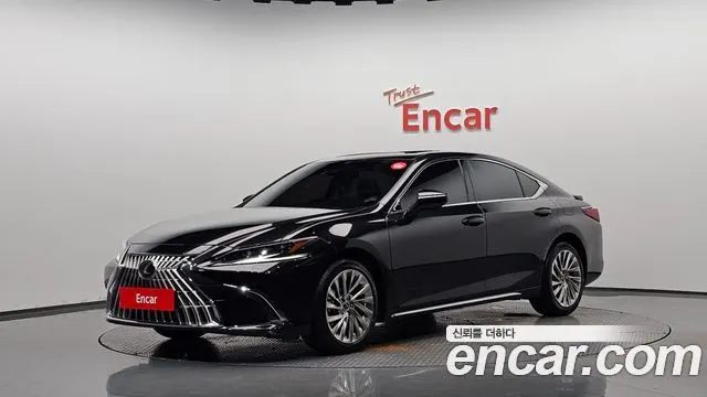 LEXUS ES300H — из Кореи под ключ