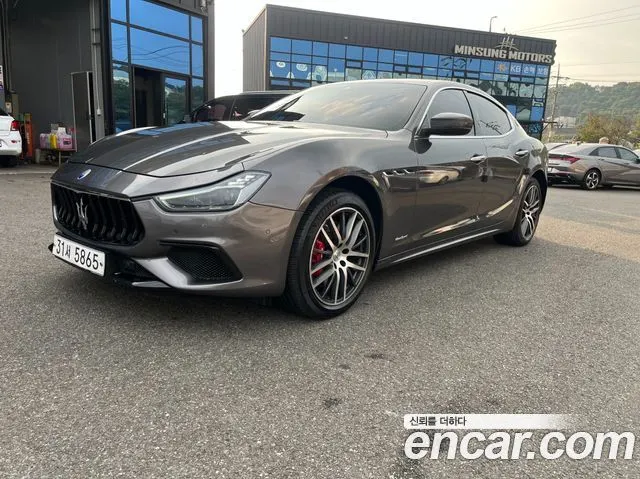 MASERATI GHIBLI 2018