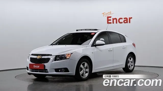 CHEVROLET CRUZE 5 2012