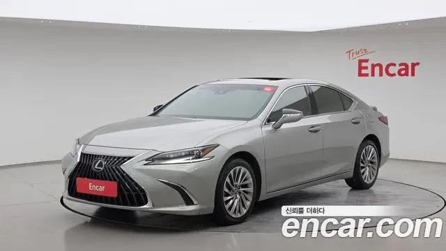 LEXUS ES300H — из Кореи под ключ