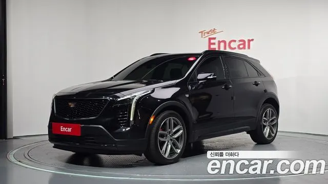 CADILLAC XT4 2021