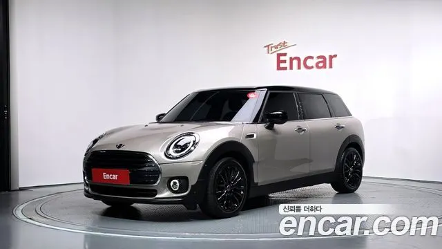 MINI COOPER CLUBMAN 2024