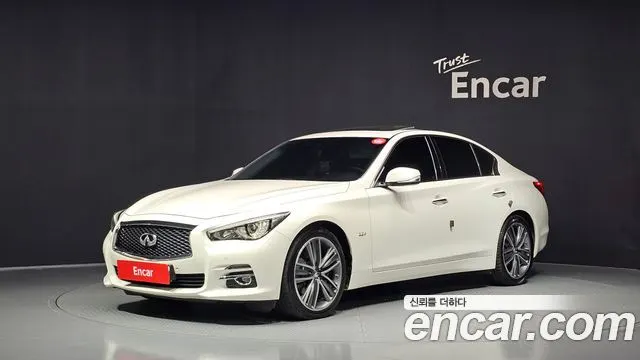 INFINITI Q50 2016