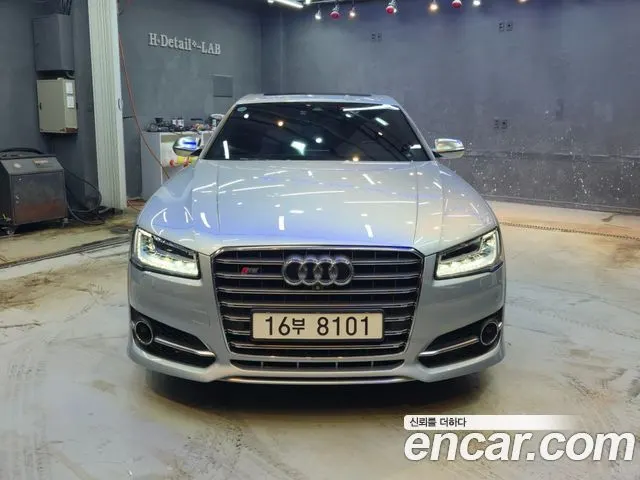 AUDI S8 — из Кореи под ключ