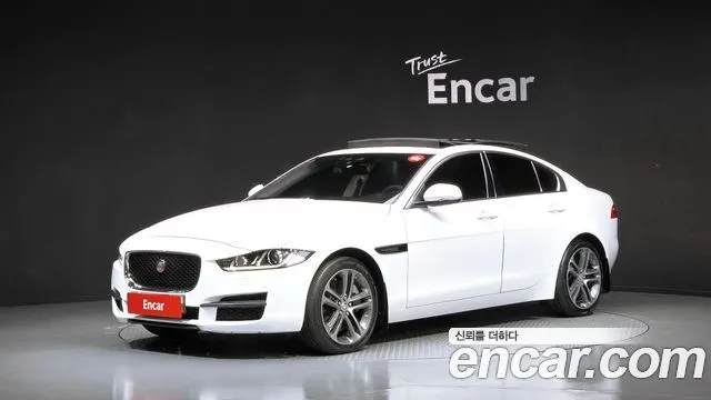 JAGUAR XE 2017