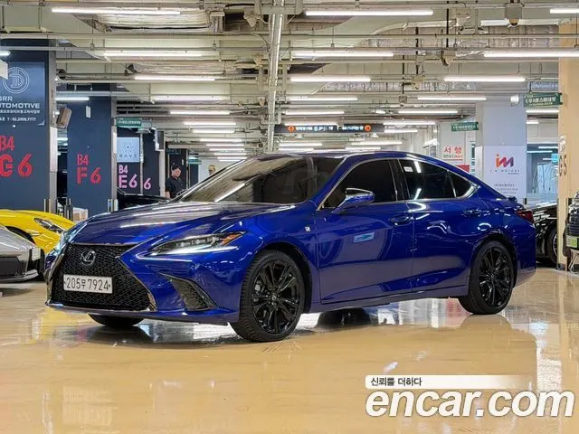 LEXUS ES300H — из Кореи под ключ