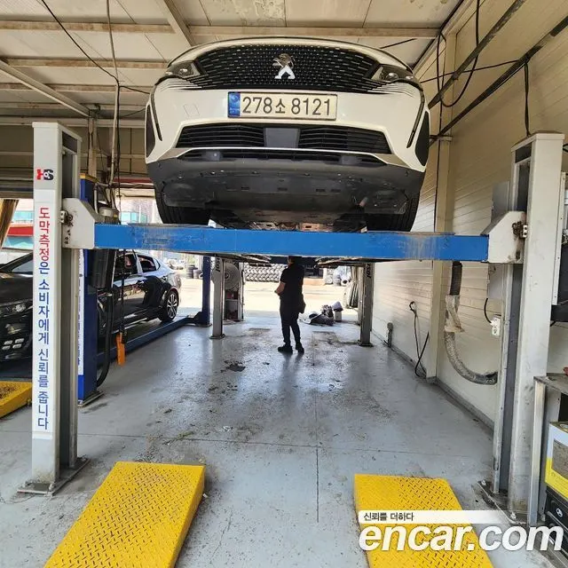 PEUGEOT 3008 2021