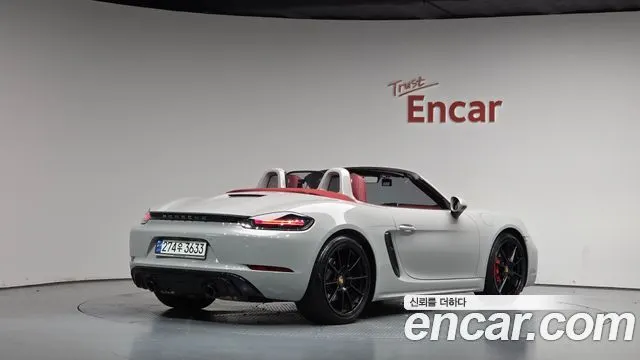 PORSCHE 718 BOXSTER 2023