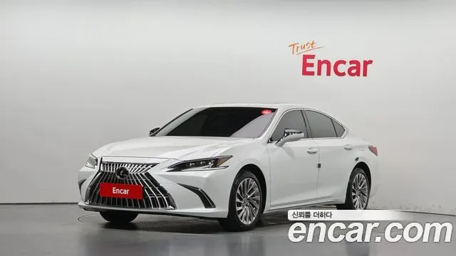 LEXUS ES300H — из Кореи под ключ