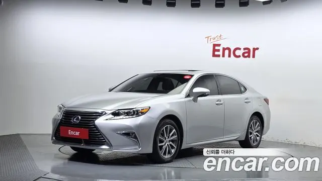 LEXUS ES300H — из Кореи под ключ