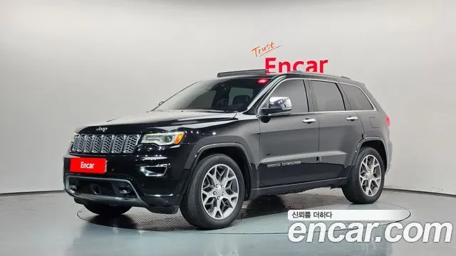 JEEP GRAND CHEROKEE 2021