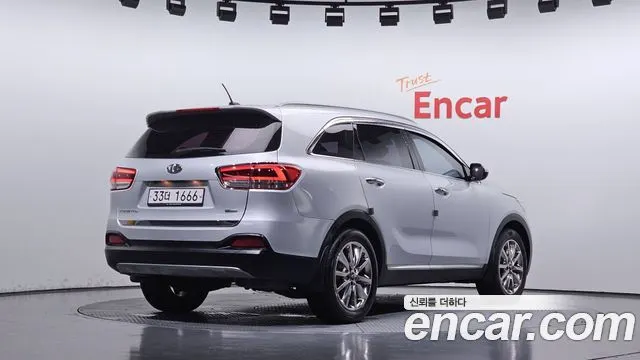 KIA SORENTO — из Кореи под ключ