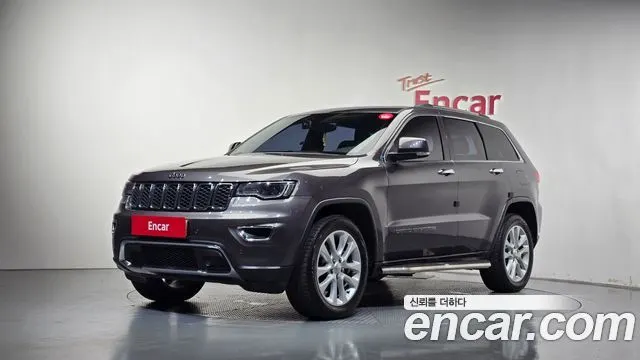 JEEP GRAND CHEROKEE 2017