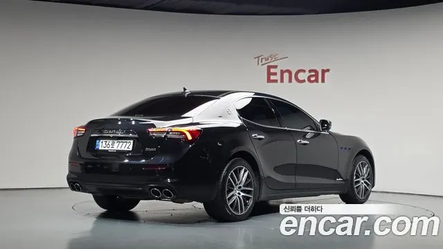 MASERATI GHIBLI — из Кореи под ключ