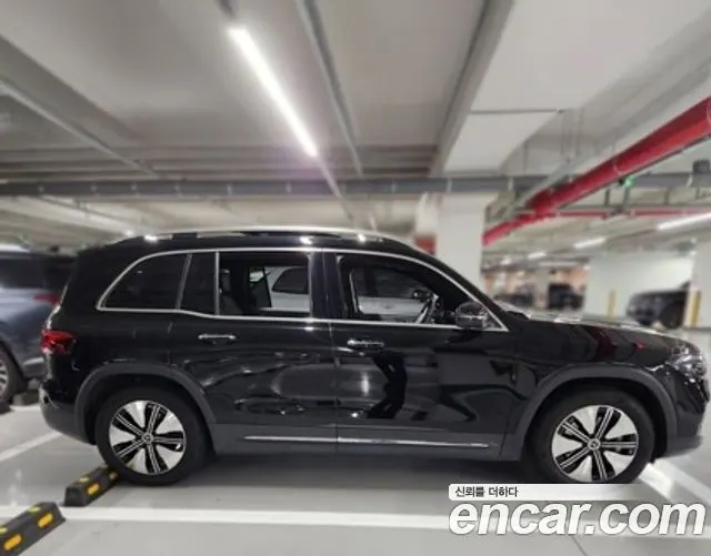 MERCEDES-BENZ EQB X243 — из Кореи под ключ
