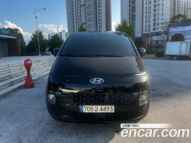 HYUNDAI STARIA — из Кореи под ключ