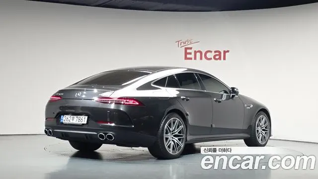 MERCEDES-BENZ AMG GT 2022