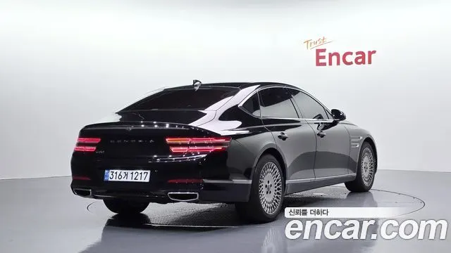 GENESIS G80 — из Кореи под ключ