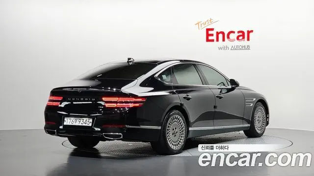 GENESIS G80 — из Кореи под ключ