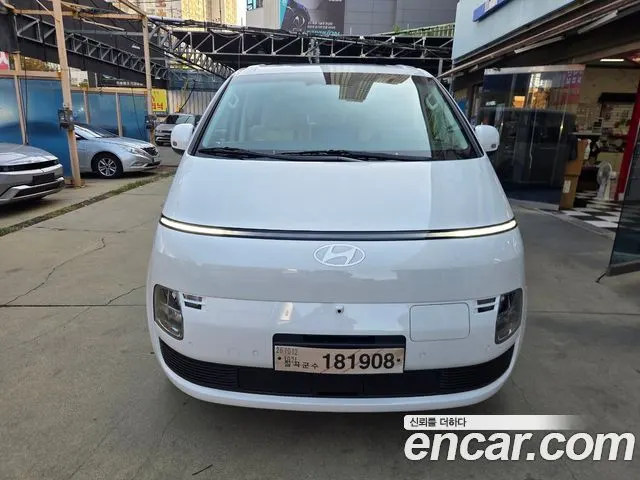 HYUNDAI STARIA — из Кореи под ключ