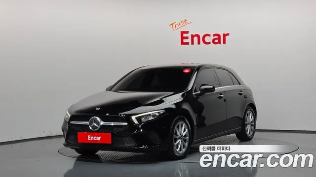 MERCEDES-BENZ A-CLASS W177 2019