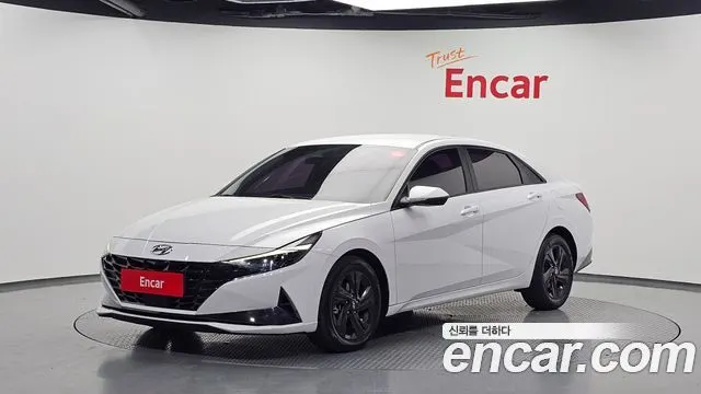 HYUNDAI AVANTE HYBRID 2021