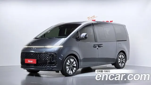 HYUNDAI STARIA — из Кореи под ключ