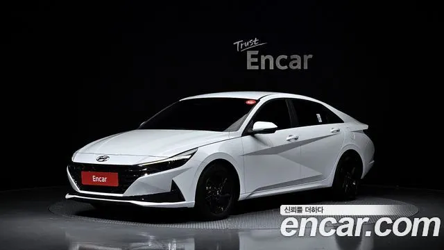 HYUNDAI AVANTE HYBRID 2023