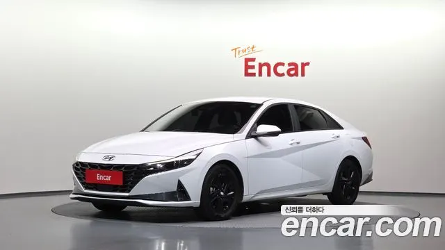 HYUNDAI AVANTE HYBRID 2021