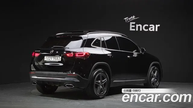 MERCEDES-BENZ GLA-CLASS H247 2020