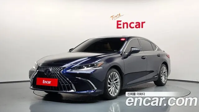 LEXUS ES300H — из Кореи под ключ