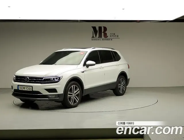 VOLKSWAGEN TIGUAN ALLSPACE — из Кореи под ключ