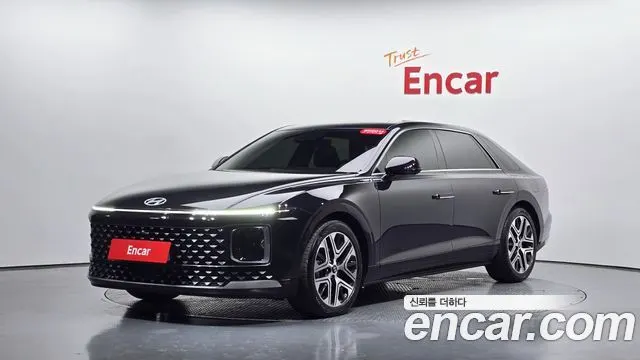 HYUNDAI GRANDEUR HYBRID 2023 — из Кореи под ключ