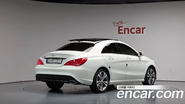 MERCEDES-BENZ CLA-CLASS C117 2016