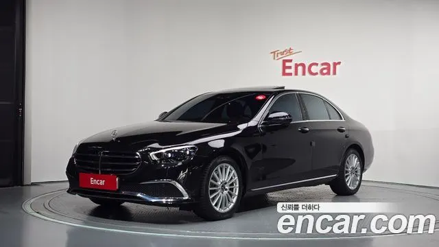 MERCEDES-BENZ E-CLASS W213 2022 — из Кореи под ключ