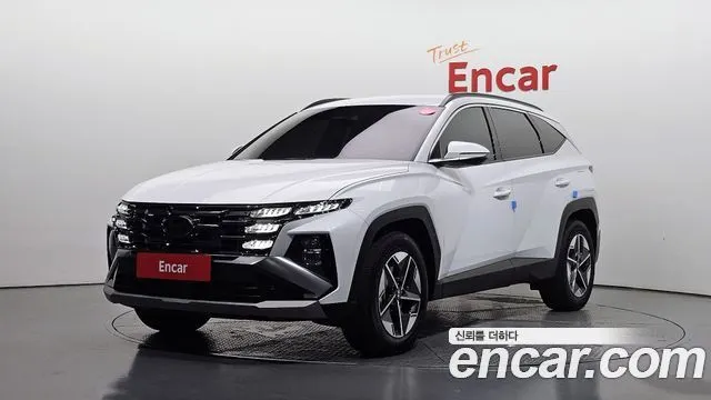 HYUNDAI TUCSON HYBRID 2024