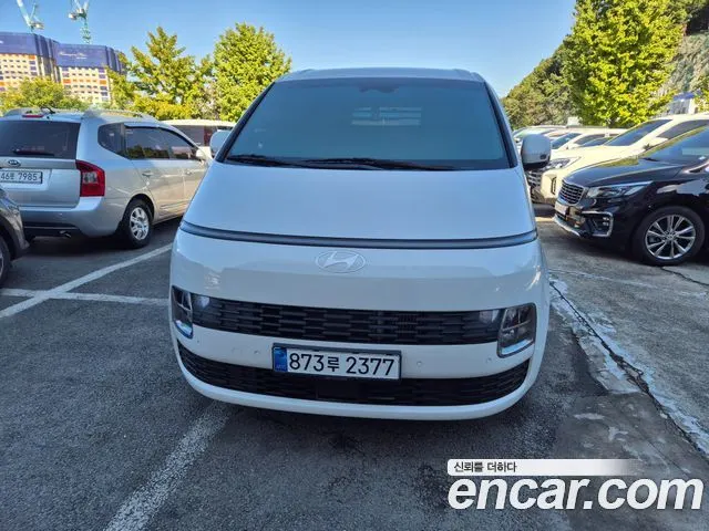 HYUNDAI STARIA — из Кореи под ключ