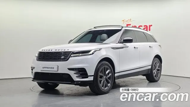 LAND ROVER RANGE ROVER VELAR 2026