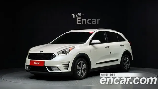 KIA NIRO 2017 — из Кореи под ключ