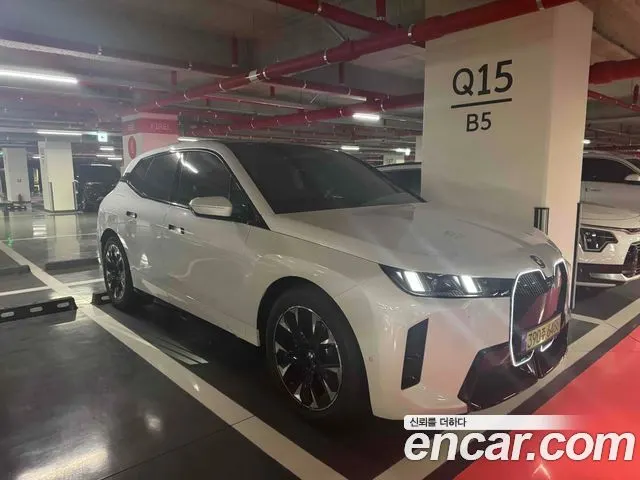 BMW IX — из Кореи под ключ