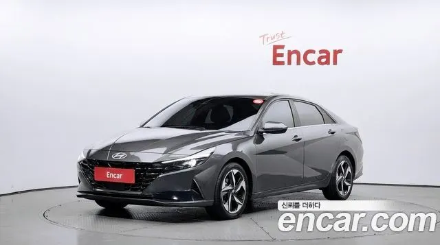 HYUNDAI AVANTE HYBRID 2021