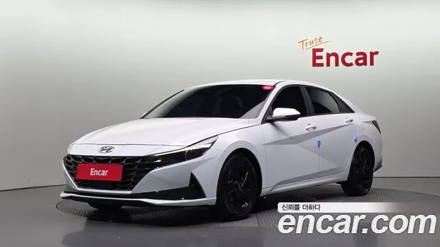 HYUNDAI AVANTE HYBRID 2023
