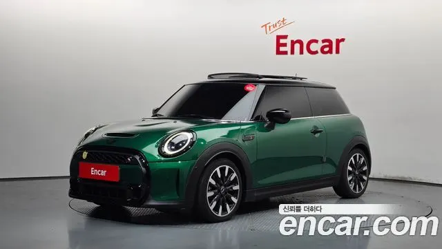 MINI COOPER S 2022 — из Кореи под ключ