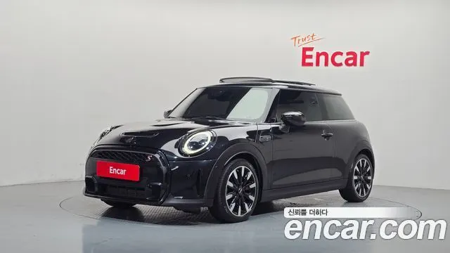 MINI COOPER S 2023 — из Кореи под ключ
