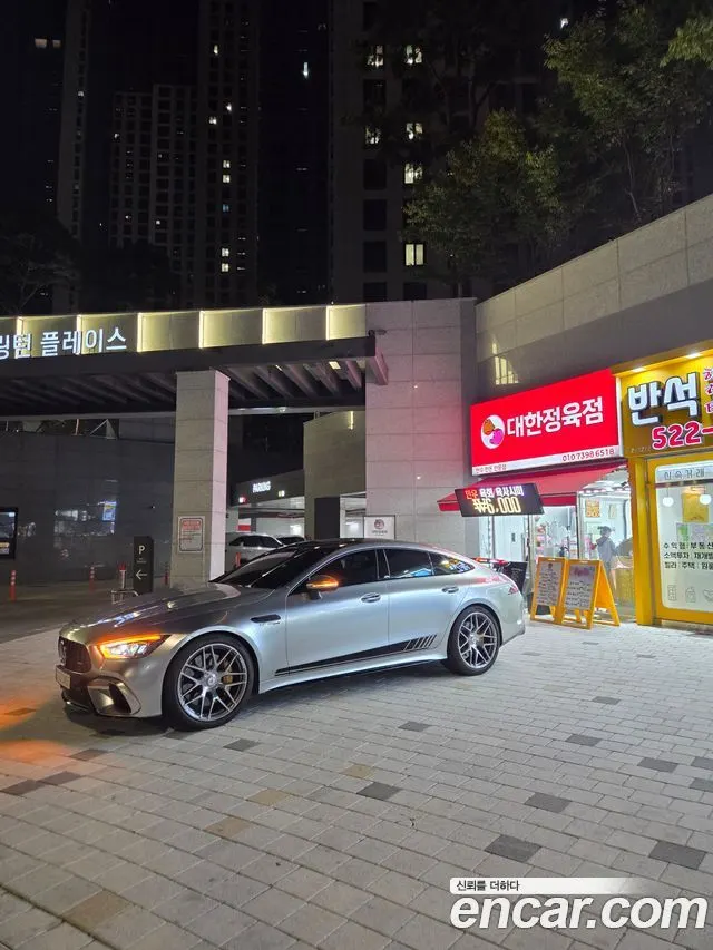 MERCEDES-BENZ AMG GT 2021