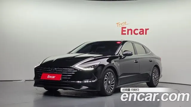 HYUNDAI SONATA HYBRID 2020