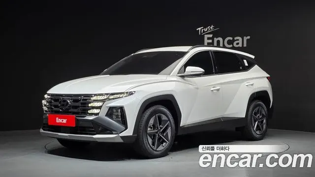 HYUNDAI TUCSON HYBRID 2024