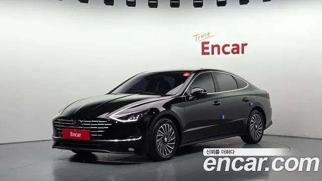 HYUNDAI SONATA HYBRID 2023