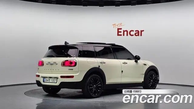 MINI COOPER CLUBMAN 2018 — из Кореи под ключ