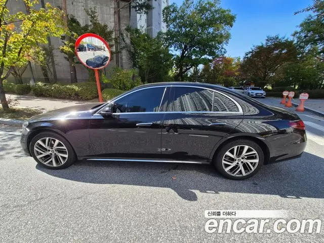 MERCEDES-BENZ E-CLASS W214 2024